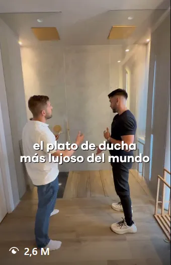 Reel de Winn Builders (Alicante): «El plato de ducha más lujoso del mundo», 2,6M visitas en Instagram